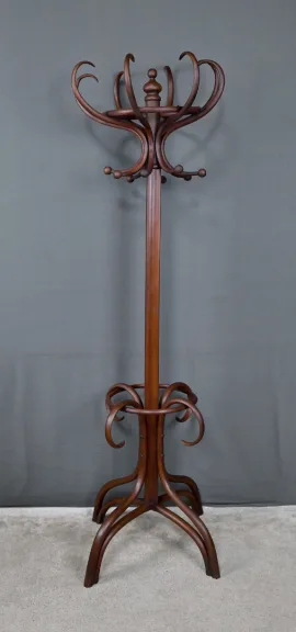 Garderobenständer im Thonet-Stil