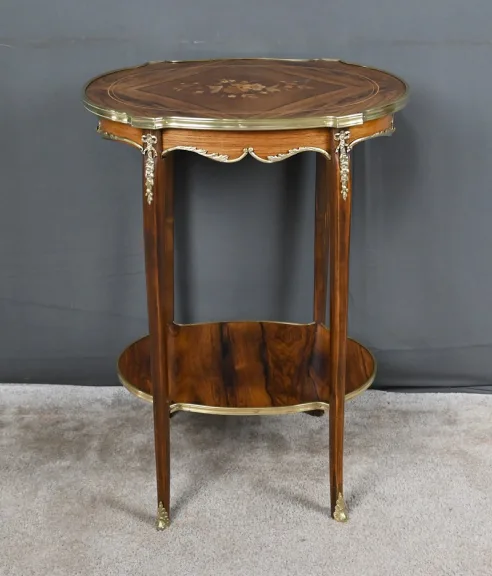 TAFEL IN FRANSE TRANSITIESTIJL