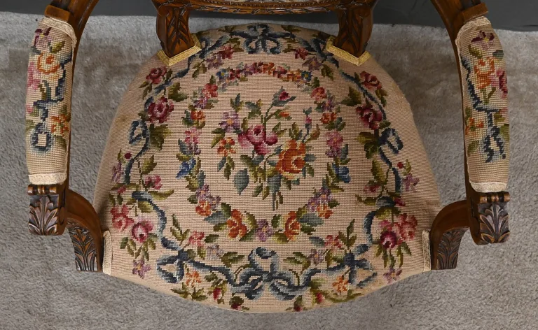 Sessel im Stil Louis XVI.