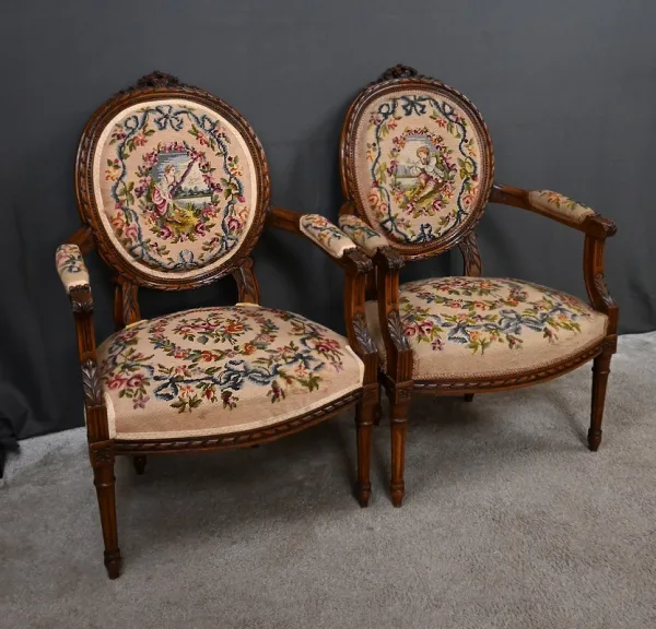 Sessel im Stil Louis XVI.