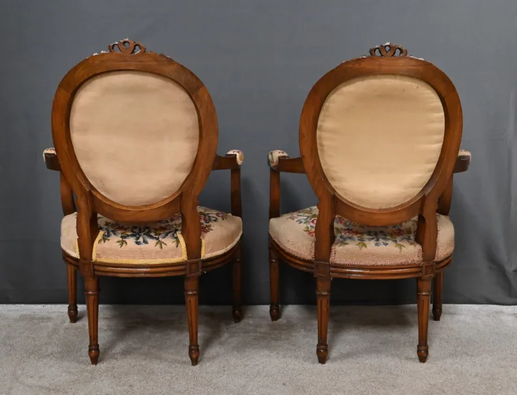 Sessel im Stil Louis XVI.