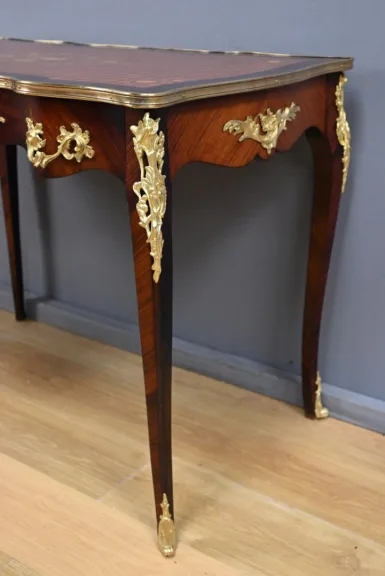 Table-Bureau en Palissandre, Bois de Rose et Acajou, style Louis XV – Début XXe