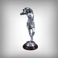 SILBERVERGOLDETE STATUETTE von A. CARRIER