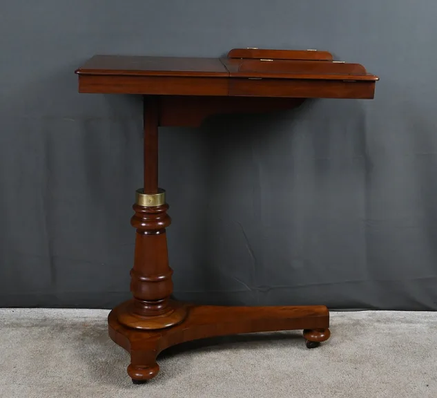 Table de Lecture en Acajou, époque Victorienne, Angleterre – Milieu XIXe