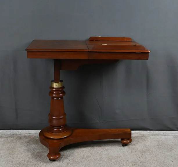 Table de Lecture en Acajou, époque Victorienne, Angleterre – Milieu XIXe
