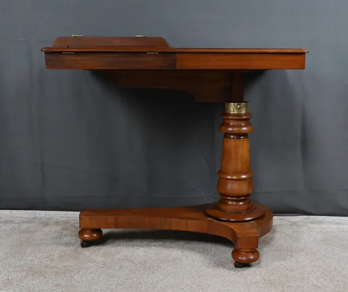 Table de Lecture en Acajou, époque Victorienne, Angleterre – Milieu XIXe