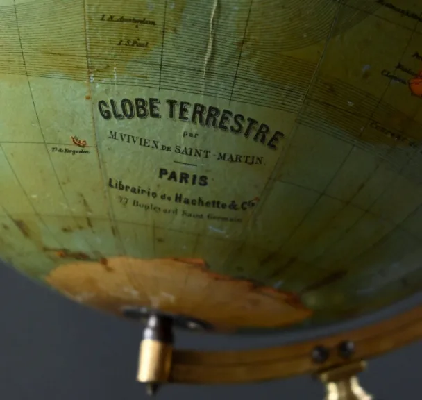 GLOBE signiert M.. VIVIEN DE SAINT MARTIN