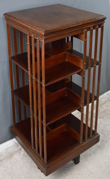 DREHKOSTBÜCHERREGAL