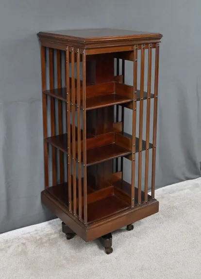 DREHKOSTBÜCHERREGAL