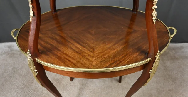 Table à Thé en placage d’Acajou, style Louis XV – Début XXe