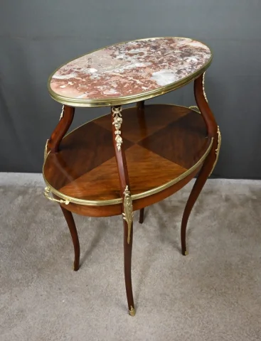 Table à Thé en placage d’Acajou, style Louis XV – Début XXe