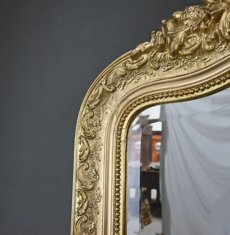 Beveled Mirror with Pediment, Louis XV style – 2nd half of the 19th century