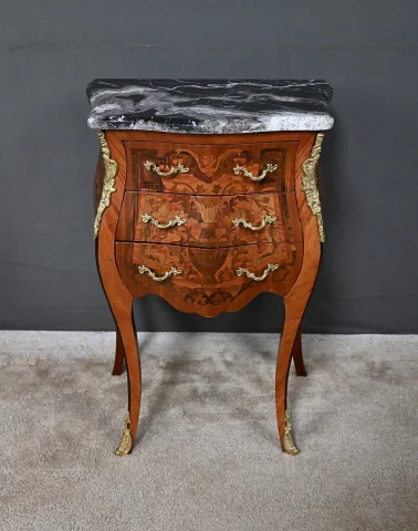Petit Meuble de Salon en Marqueterie, style Louis XV – Milieu XXe