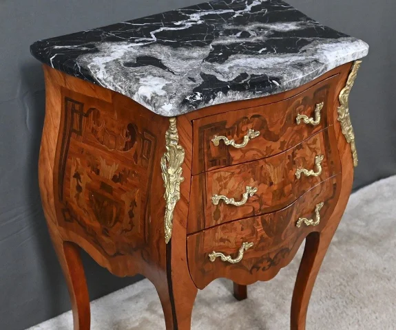 Petit Meuble de Salon en Marqueterie, style Louis XV – Milieu XXe
