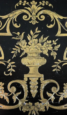 Table à Ouvrage en Bois noirci, époque Napoléon III – 2ème partie XIXe
