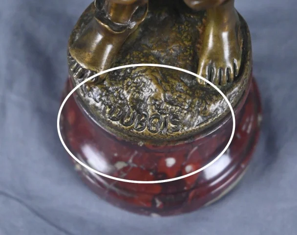 Bronze « Le Petit Porteur d'Eau », firmado Dubois – Finales del siglo XIX