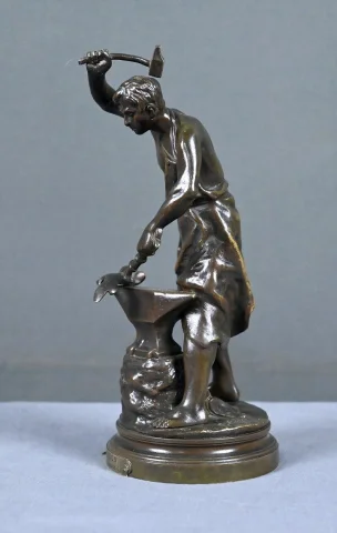 Bronze « Le Forgeron », firmado A. Gaudez – Finales del siglo XIX