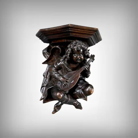 Wandkonsole aus geschnitztem Nussbaum, Renaissance-Stil – spätes 19. Jahrhundert — Restauré