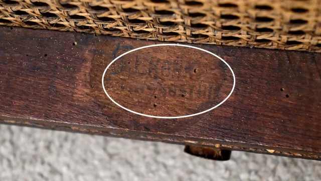 长凳，弯曲山毛榉木，J&J Kohn 印记 – 20世纪初 — Restauré