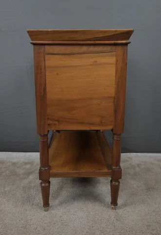 Petite Table de Salon en Noyer, style Louis-Philippe – Milieu XIXe

ルイ・フィリップ様式のウォールナット製小型サロンテーブル – 19世紀中頃 — Restauré