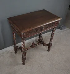 Kleine bureautafel in noten, Henri II-stijl – Eind 19e eeuw