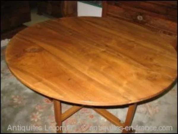 Table de vigneron  à système