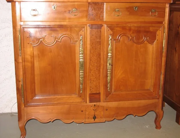 Buffet Louis XV  Merisier XIXeme