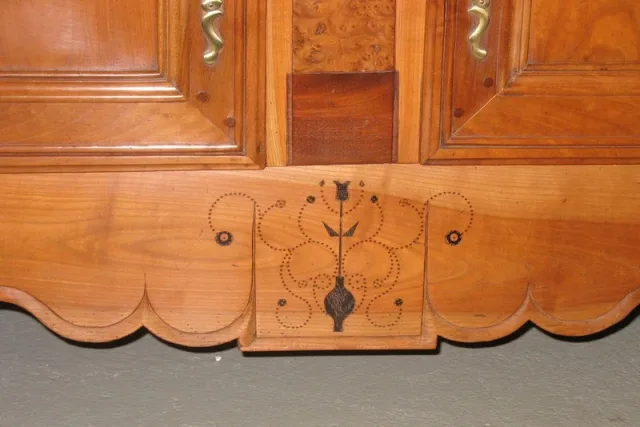 Buffet Louis XV  Merisier XIXeme