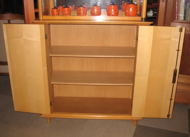 VITRINE