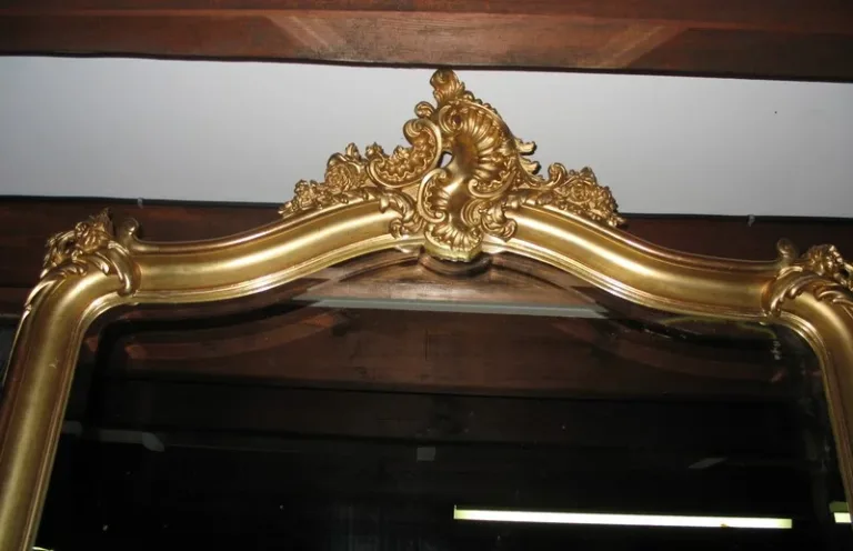Miroir Louis XV doré XIXe