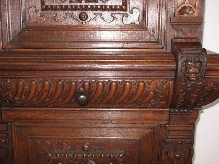 RENAISSANCE STYLE OAK CABINET