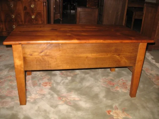 19e C VERBONDEN BOERDERIJ TAFEL