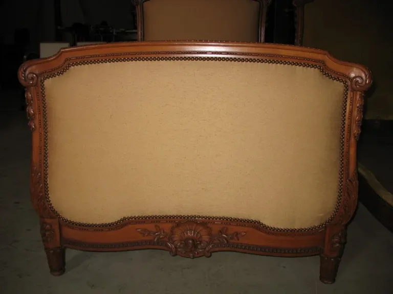 Lits Jumeaux de style Louis XV  XXe
