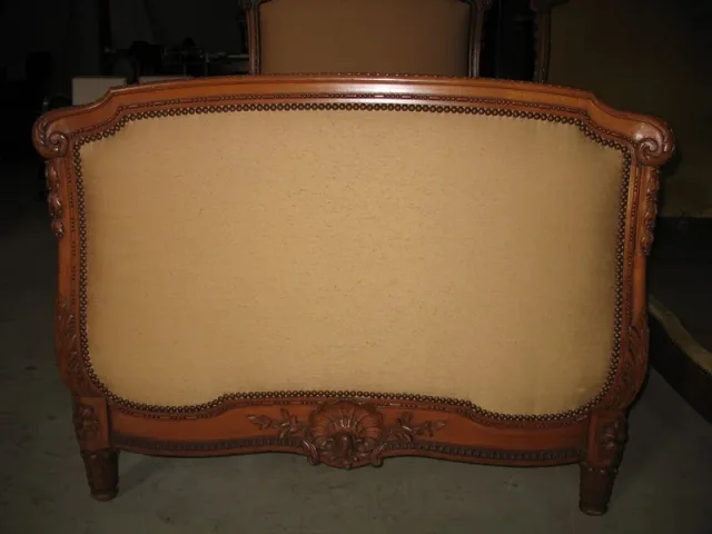 Lits Jumeaux de style Louis XV  XXe