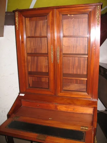 Bureau de Dame avec vitrine en Acajou XIXeme