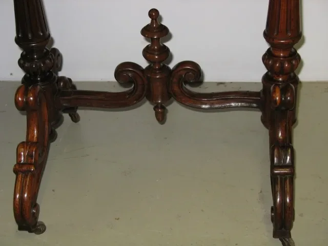 LOUIS PHILIPPE PERIOD SEWING BOX