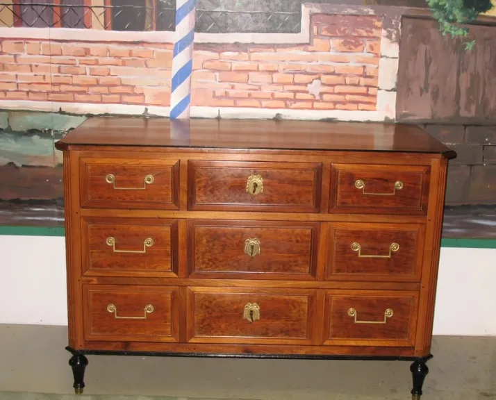 LOUIS XVI STIJL CHEST OF TRAWERS IN MAHOGANY