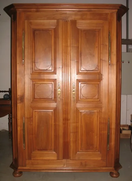 LOUIS XIV STYLE ARMOIRE