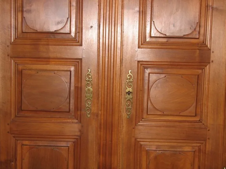 LOUIS XIV STYLE ARMOIRE