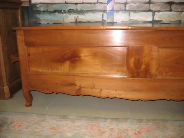 Maie Louis XV en merisier XIXe