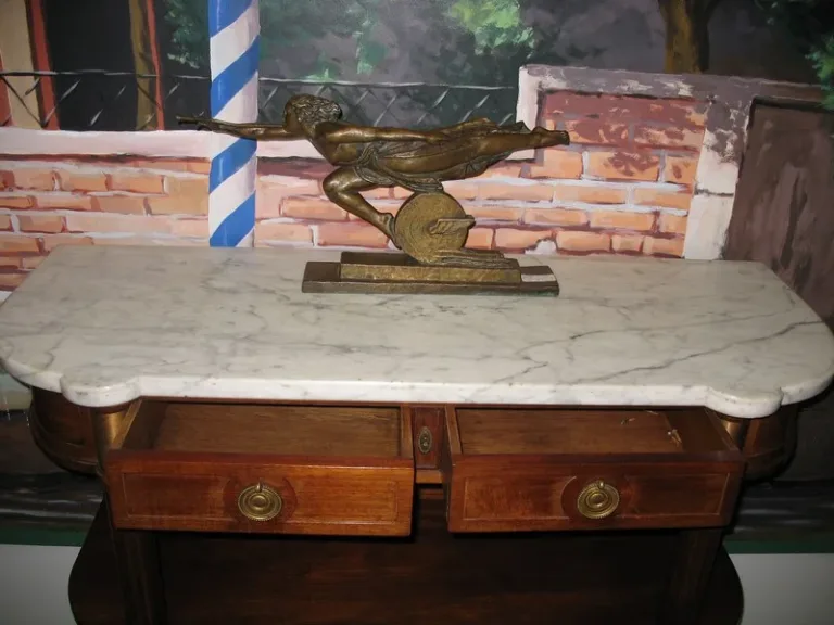 Desserte de style Louis XVI - XXe