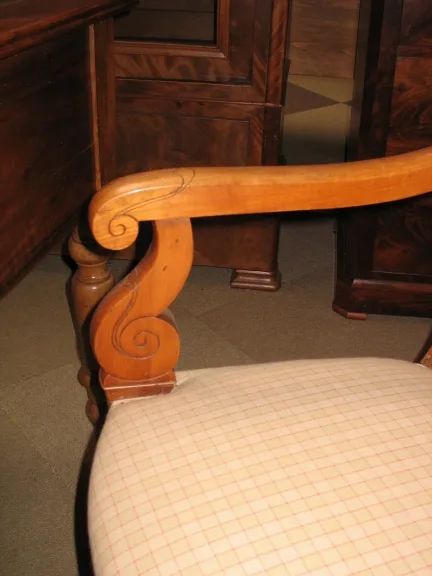 Fauteuil Restauration en merisier XIXe