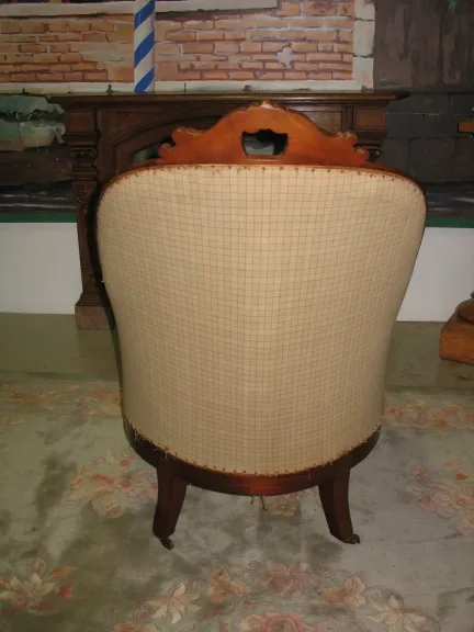 NAPOLEON III PERIOD BERGERE SESSEL