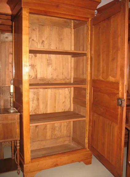 LOUIS PHILIPPE PERIODEN BONNETIERE SCHRANK