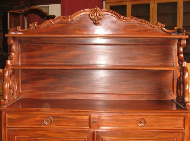 ST HUBERT CHIFFONIER