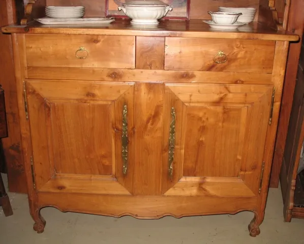 Vaisselier Louis XV en merisier XIXe