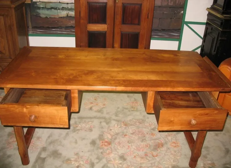 19TH C CHERRYWOOD DESK