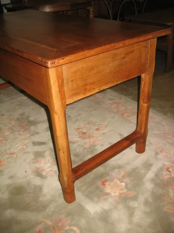19C C CHERRYWOOD DESK