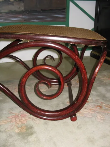 CHIARA DI RINFORZE DI THONET