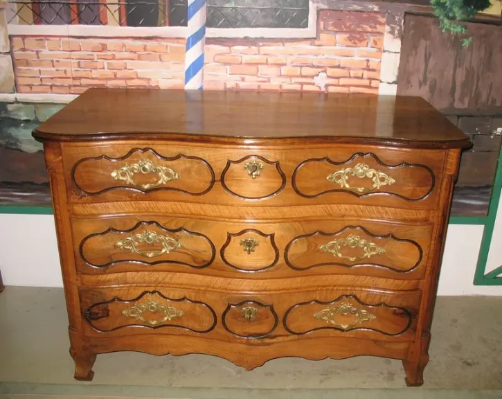 LOUIS XVI PERIODO COFRE DE CAJONES